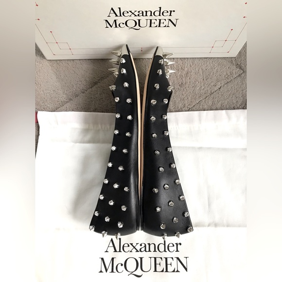 Alexander McQueen Punk Spike Studded Pointed Toe Flats - Picture 10 of 13